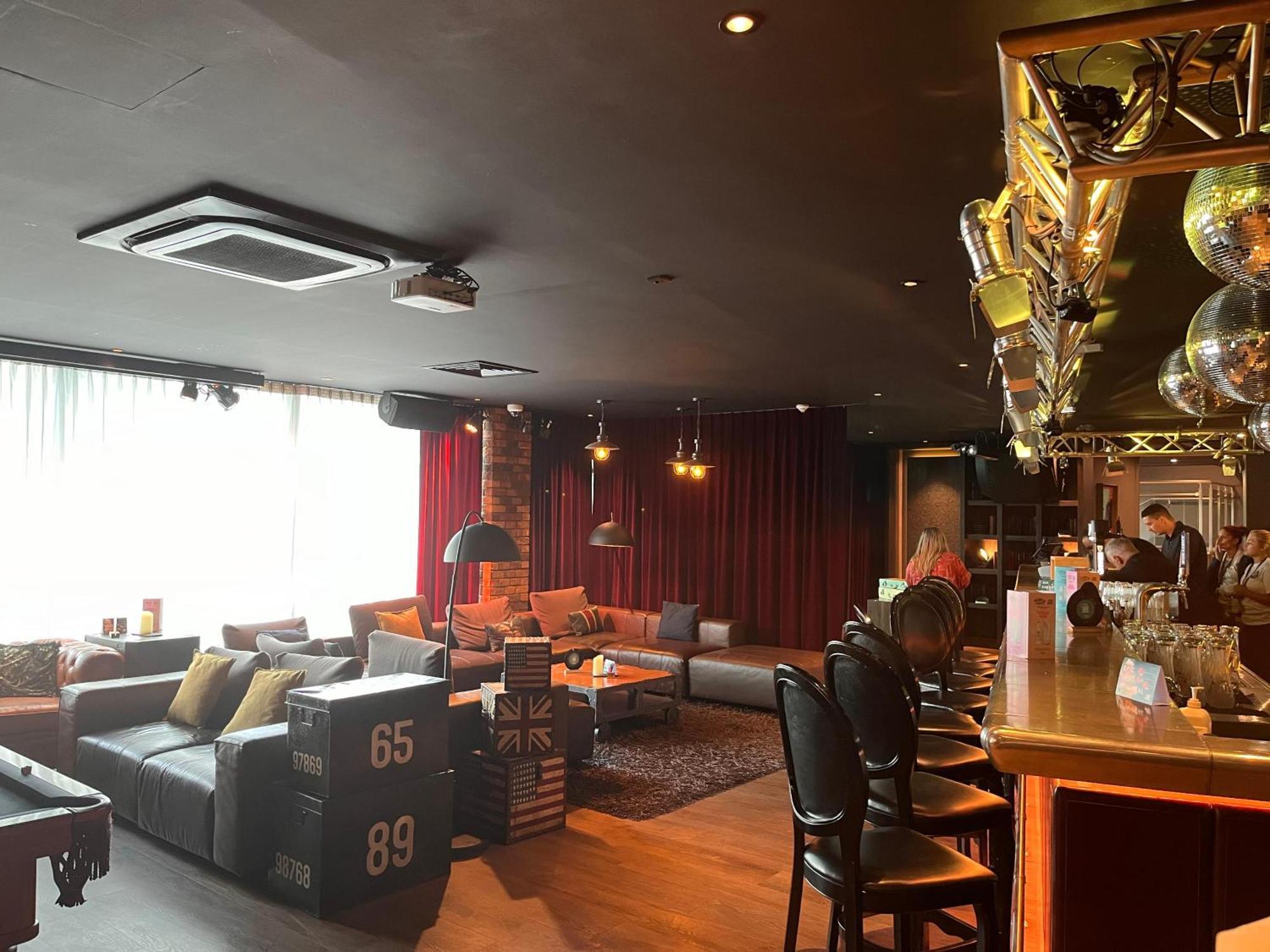 B&B Hotel Derby Kültér fotó